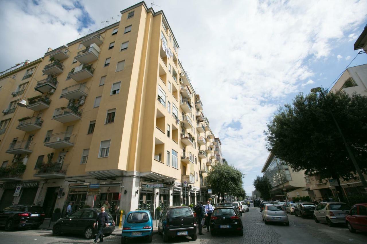 Benvenuti Al Sud Naples Lägenhet Exteriör bild